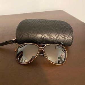 Oakley Women's Split Time Sunglasses - black & gold. Polarized.